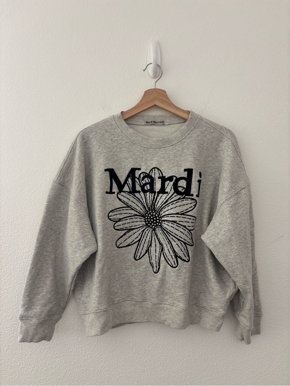 Mardi Mercredi grey floral sweat shirt